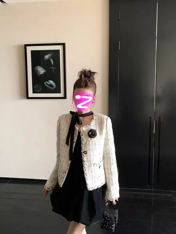 大码胖MM小香风女千金风短款单排扣加厚短外套时尚连衣裙套装