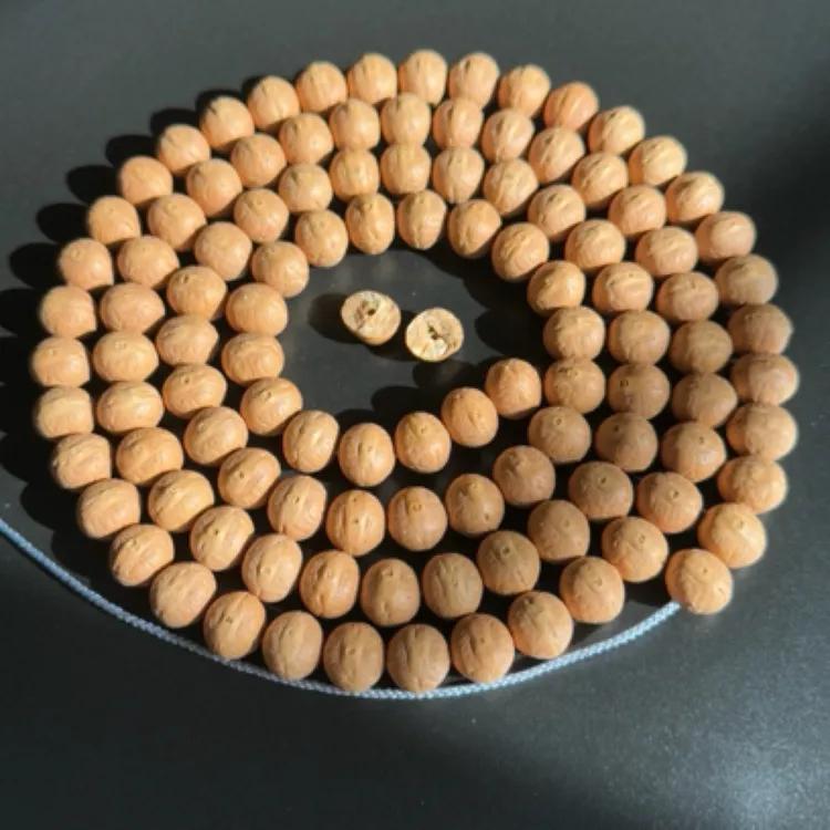 凤眼菩提108实心籽飞碟桩，大眼睛，高密度高油性。