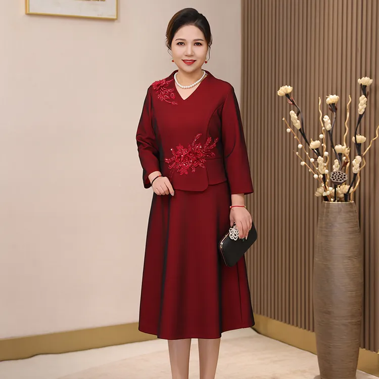 胖妈妈婚礼服结婚喜婆婆装高贵连衣裙洋气订婚裙子中老年女装长裙