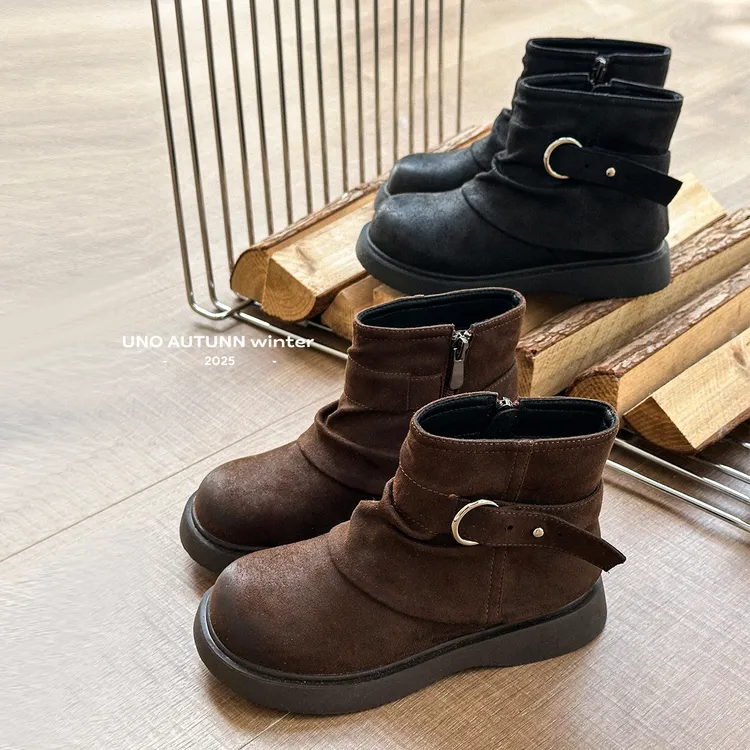 「UNO AUTUNNO」女中大童厚底时装靴美德短靴复古褶皱加绒靴子8981
