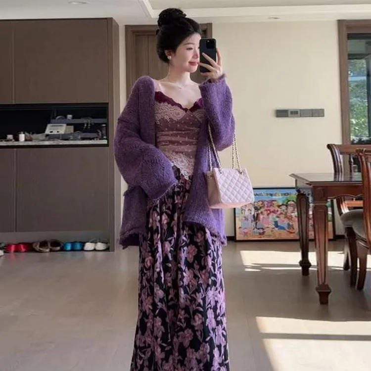 多巴胺蕾丝长袖高级感连衣裙女早秋季新款韩系紫色碎花半身裙套装