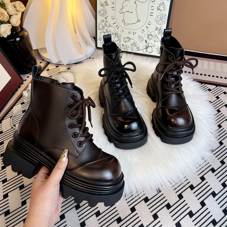 厚底小个子增高马丁靴女时尚2025秋冬新款复古英伦风显瘦加绒短靴