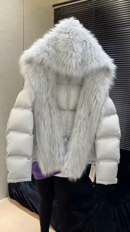 韩系蓝色大毛领短款羽绒服女2025冬季新款保暖加厚面包服气质外套