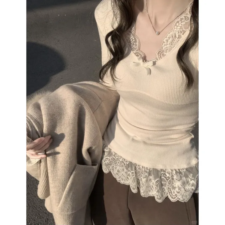 【现货】法式温柔蝴蝶结v领长袖t恤女秋季芭蕾风蕾丝边拼接打底上衣