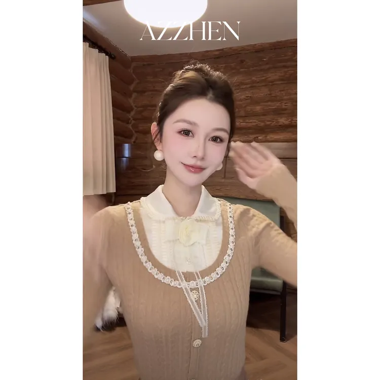 AZZHEN【松茶可可】珍珠压褶软糯娃娃领针织长袖假两件上衣秋冬气质