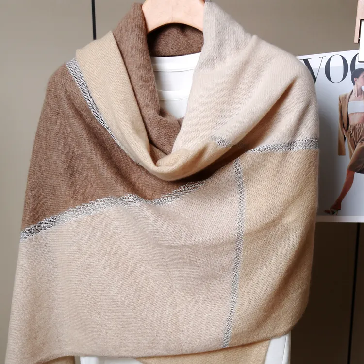 拼色山羊绒四季针织百搭保暖围巾披肩