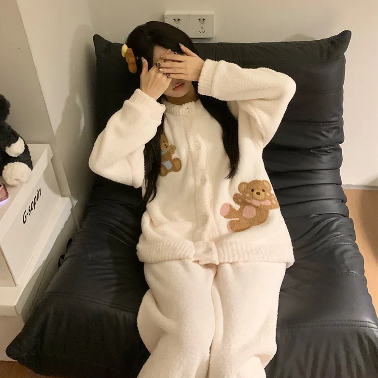 2025新款卡通小熊半边绒睡衣女士秋冬季加绒加厚珊瑚绒保暖家居服