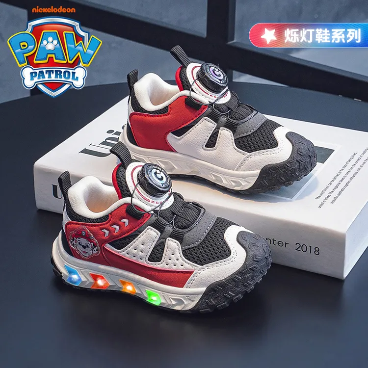 汪汪队男童运动鞋3-6岁2025春秋季新款男孩子小童儿童闪光亮灯鞋