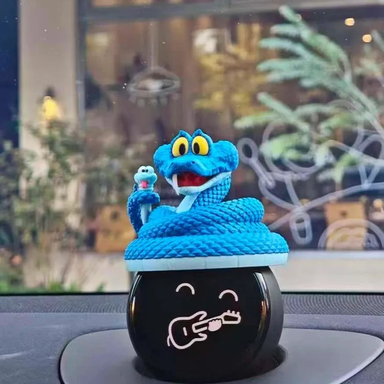 疯狂动物城周边盖瑞一条蛇卡通摆件车载装饰品汽车内饰蔚来盖瑞蛇