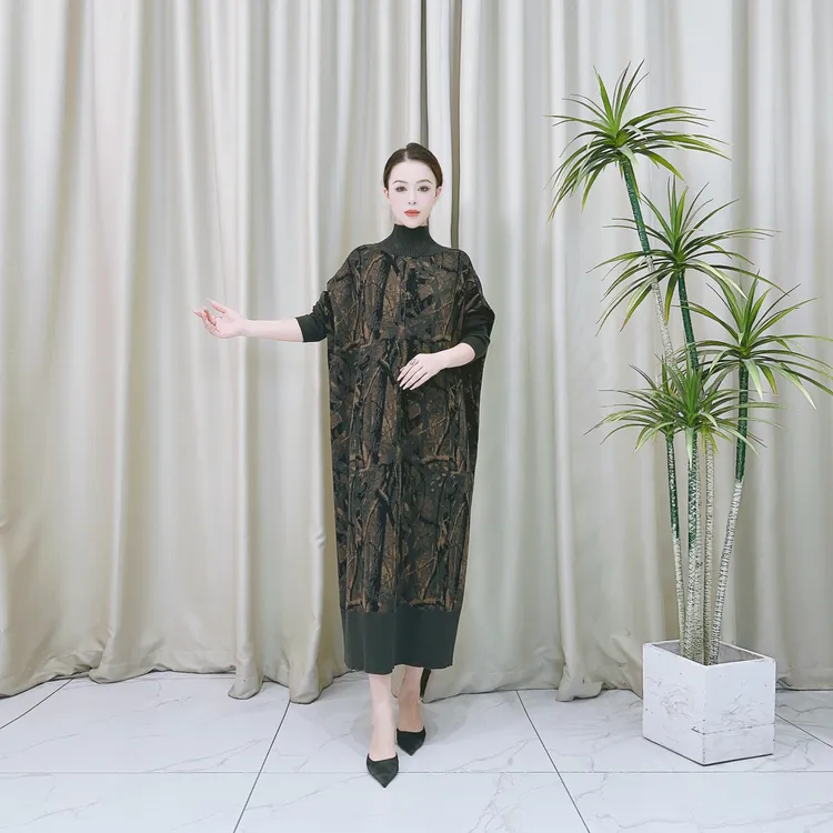 9731斑驳色长袖设计款羊毛气质设计师秋冬长款轻奢针织连衣裙复古