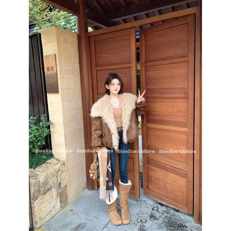 「超绝比例」秋冬时尚气质百搭洋气减龄小众显瘦牛仔裤QXQ5NZK8177A