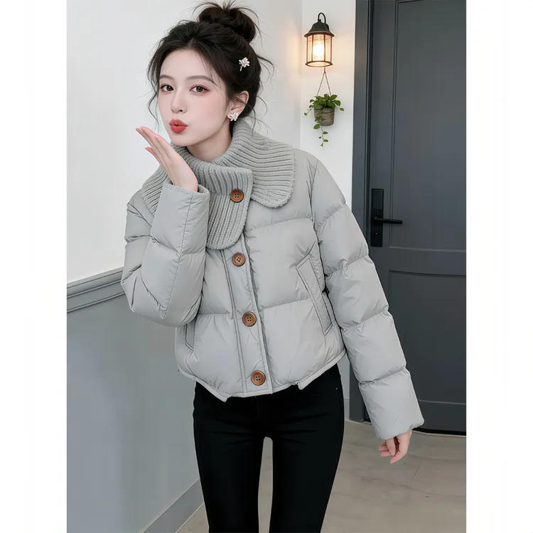 2025年冬季网红新款时尚百搭简约气质设计感针织领棉服加厚外套女