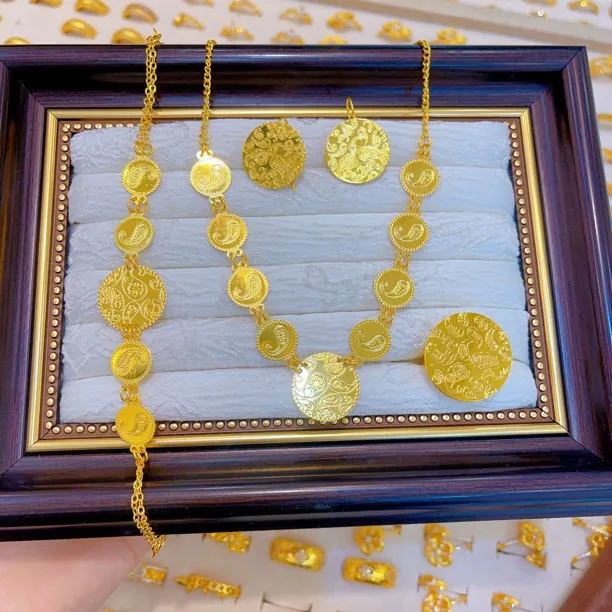 铜合金项链 2343新款四件套首饰项链耳环戒指手链爆款白搭时尚