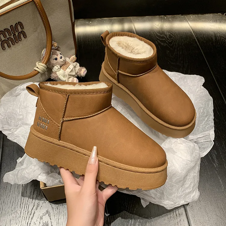2025冬季新款厚底增高雪地靴女短靴加绒加厚平底棉鞋保暖鞋女鞋