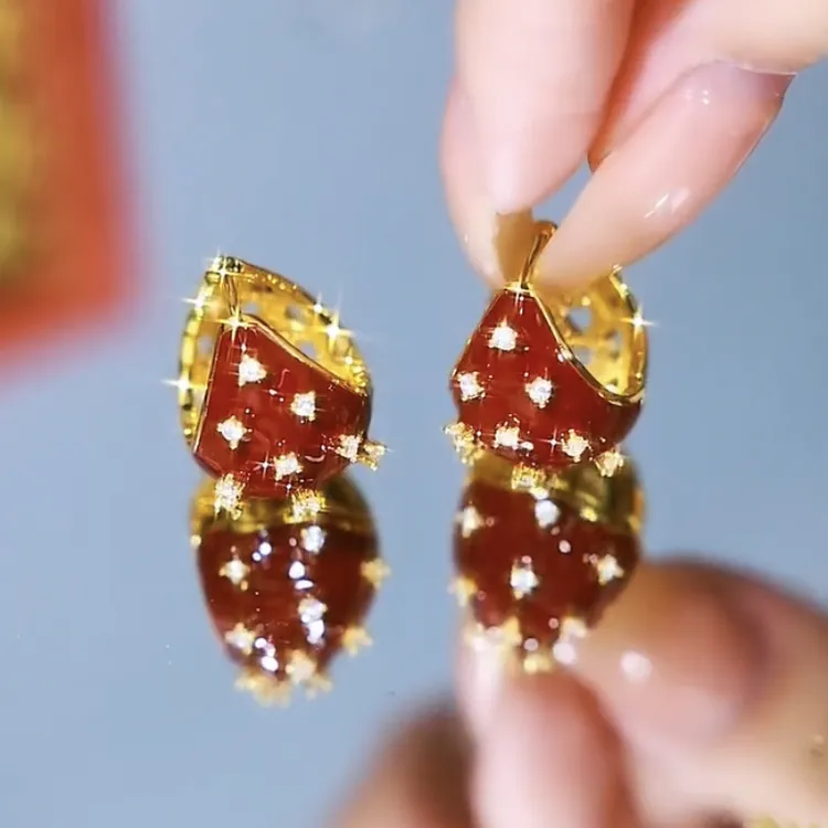 铜合金锆石耳饰 六芒星镶钻红色幸运耳扣个性时尚洋精致耳环耳饰