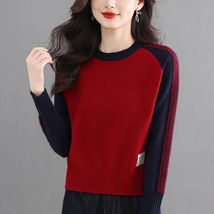 春秋大码洋气圆领针织衫女士宽松显瘦短款毛衣百搭秋冬拼色打底衫