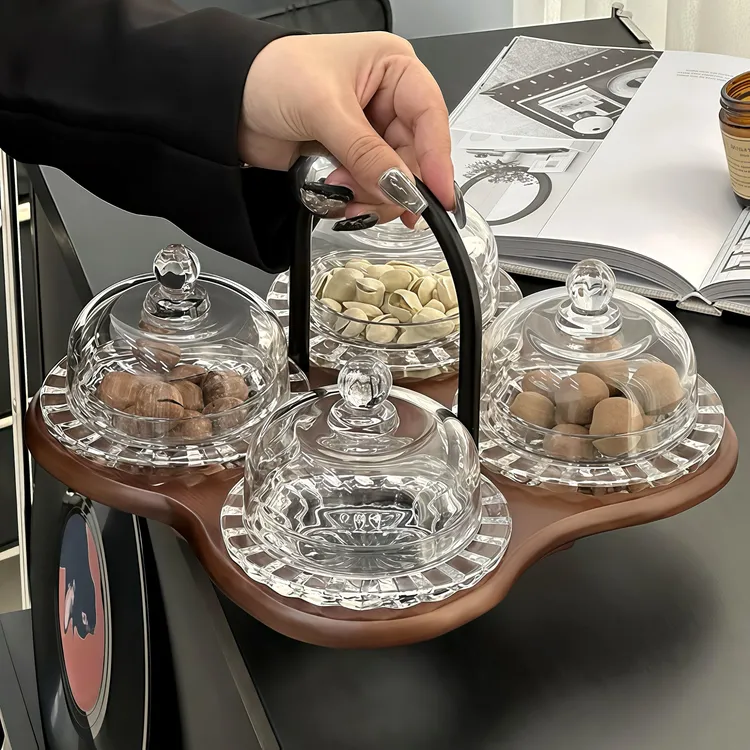 金卡佰高档干果盒家用客厅精致高颜值零食茶点带盖坚果盘2025新款