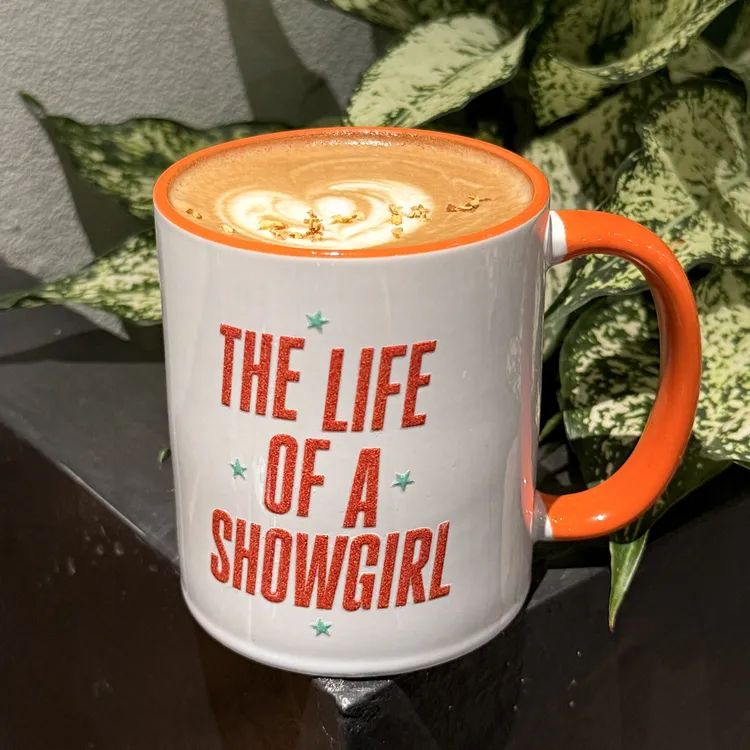 TS12霉霉The Life Of A Showgirl橙色马克杯送霉霉贴纸