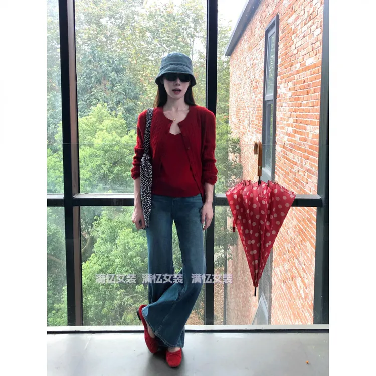 韩系早秋新款时尚洋气百搭女装红色针织衫开衫外套牛仔裤子三件套