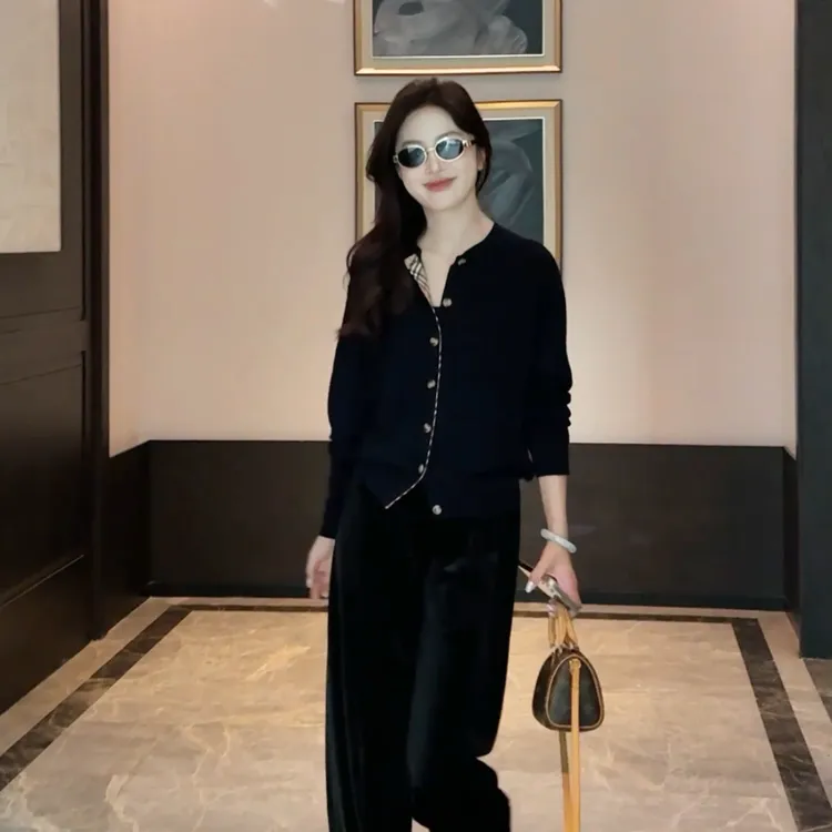 YUANKEYI 100%超细美丽诺绵羊毛无缝12针透气挺括羊毛开衫
