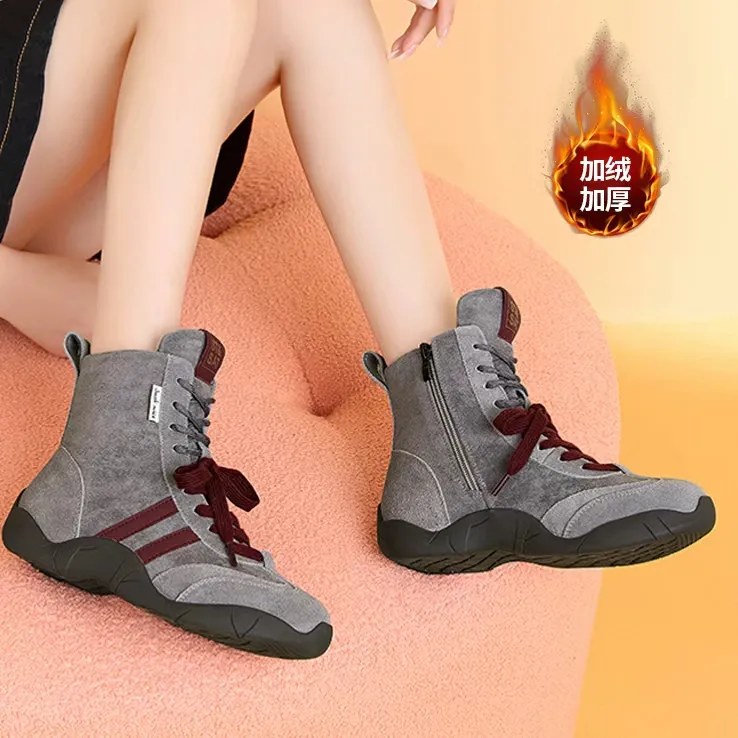 星期六真皮牛皮马丁靴女2025秋冬新款保暖透气软底轻便百搭