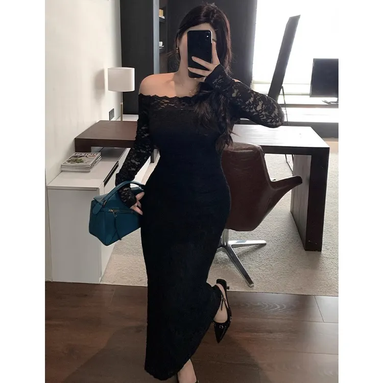 纯欲性感辣妹一字肩长袖连衣裙女春秋新款性感修身显瘦蕾丝包臀裙