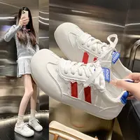 黄色泡芙鞋女2025新款爆款夏季透气平底百搭轻便软底休闲德训板鞋
