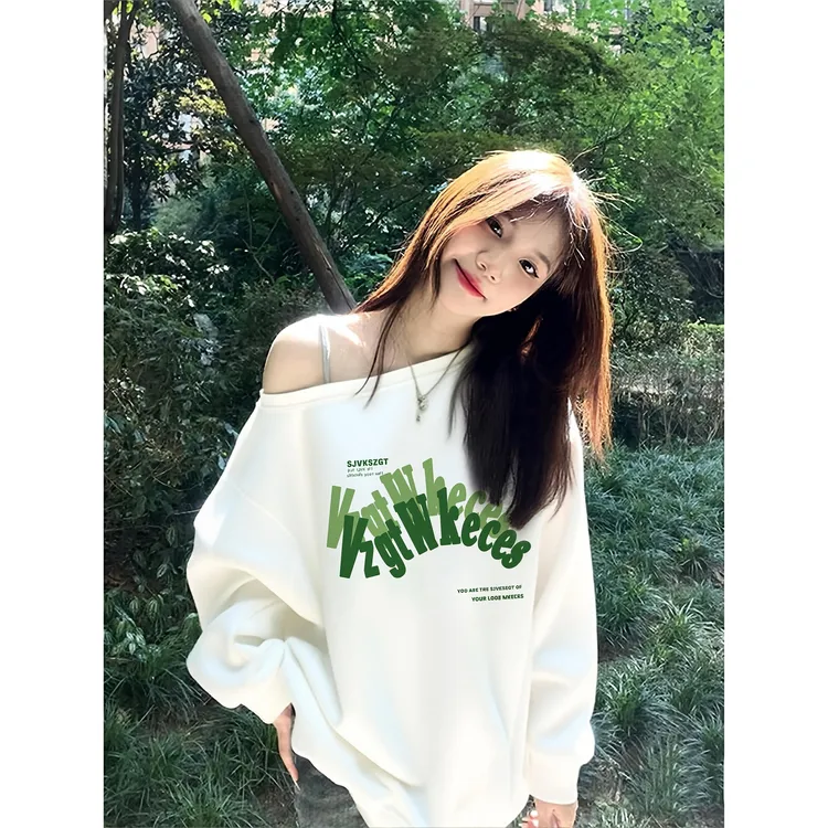 法式斜肩小心机白色卫衣女秋冬加绒薄款字母设计oversize宽松上衣