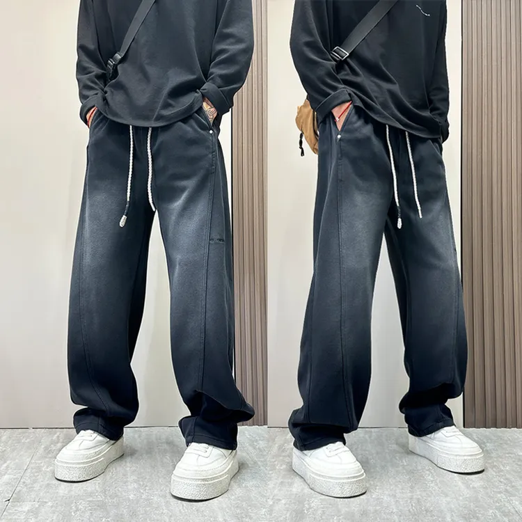 高级感重磅圆月弯刀牛仔裤男秋冬新款宽松直筒休闲裤痞帅阔腿男裤