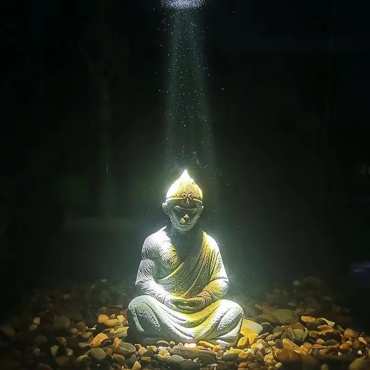 新中式孙悟空桌面摆件复合水泥工艺品创意黑神话齐天大圣鱼缸造景