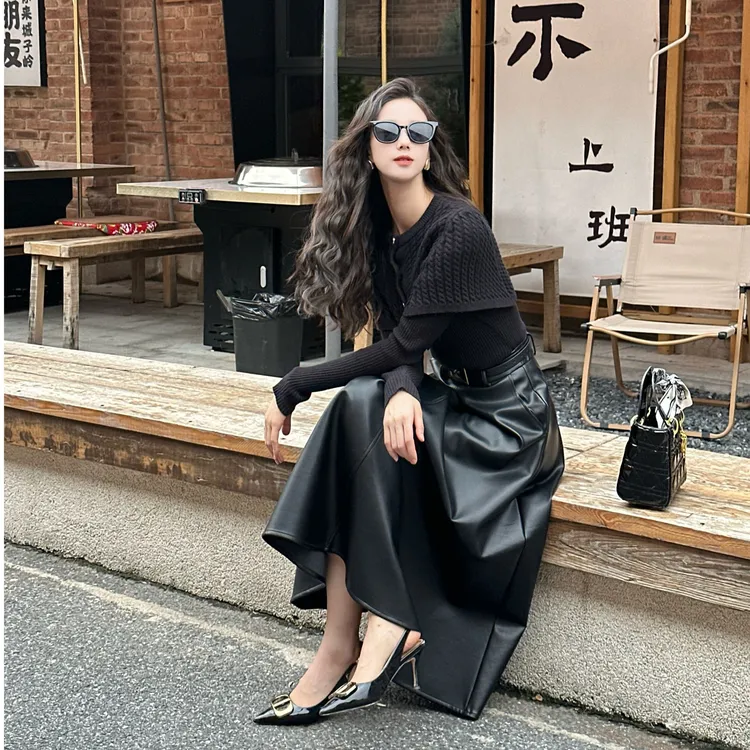 拉夏贝尔/25秋冬新款复古气质优雅针织高腰上衣+半身裙 10201 ZHD