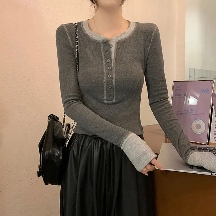 撞色半开领T恤女秋季新款长袖内搭打底衫修身短款圆领上衣小众薄