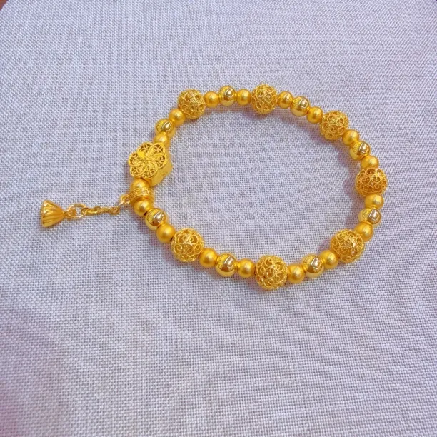 铜合金手链 新款时尚花丝球六相花小众百搭气质金子同款手链首饰