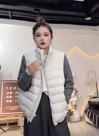 【代莹优选】2510 黄色排骨羽绒马甲女新款韩版小个子宽松外套