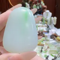 和田玉（翠青玉）未镶嵌挂件白底翠无事牌