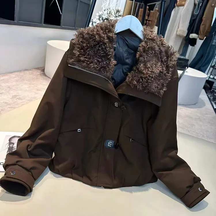 《姚家优麦汇》Y7393冬款立领羽绒外套百搭休闲韩系女款