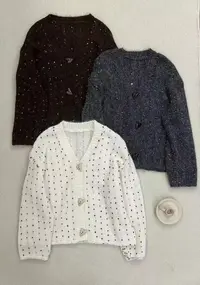 V领 爱心扣子彩豆星空 毛绒氛围感开衫