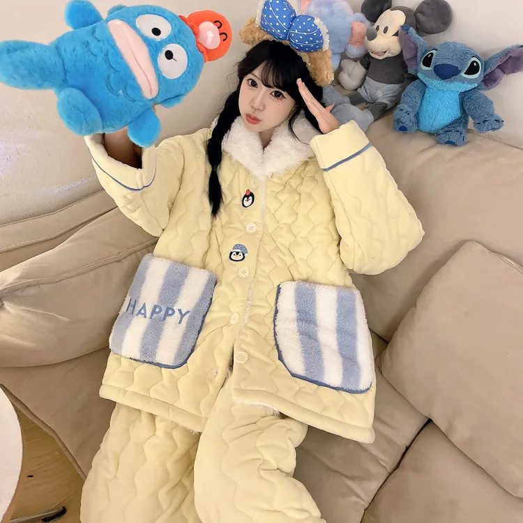 海岛绒冬睡衣女款爆款2025新款加厚加绒三层夹棉珊瑚绒家居服套装