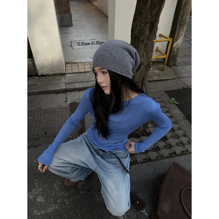 杨九七复古圆领长袖内搭T恤女秋季新款休闲修身显瘦打底上衣72026