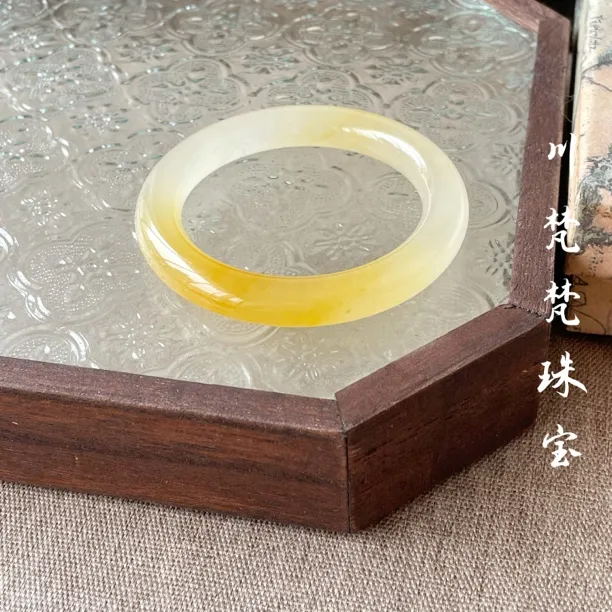 天然黄龙玉手镯冰种黄金色手镯桂花酿手镯平替叮当镯送礼物