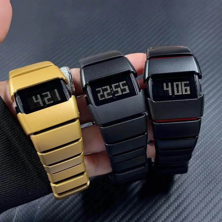 ins高颜值千禧年vintage方形黑科技小众防水多功能情侣百搭手表