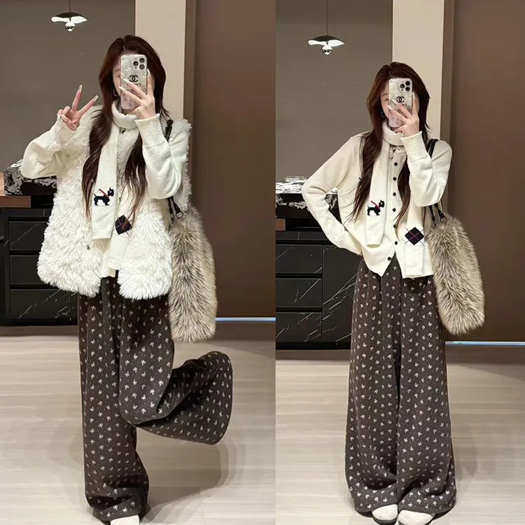 2026年春季新款温柔风穿搭女针织毛衣百搭马甲宽松阔腿裤三件套