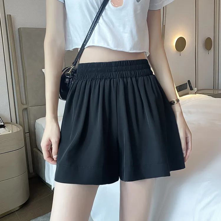 网红黑色百搭短裤2025夏新款休闲高腰显瘦A字裤松紧腰垂感阔腿裤