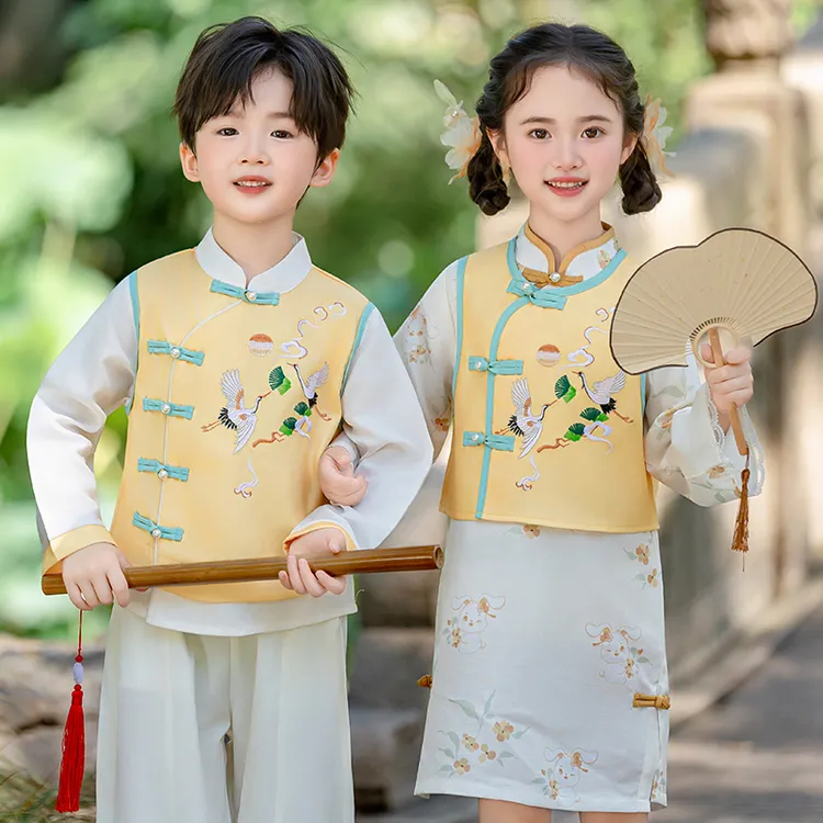 男童2025新款汉服国风唐装幼儿园小朋友古装演出服女童新中式套装