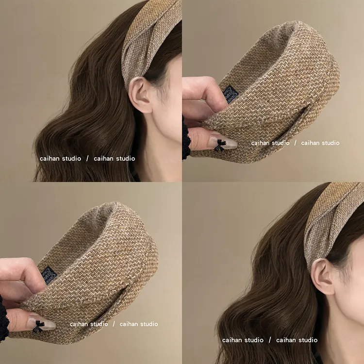 英伦贵族~格纹浅咖宽面发箍女2025秋冬新款绒布文艺压发头箍旅行