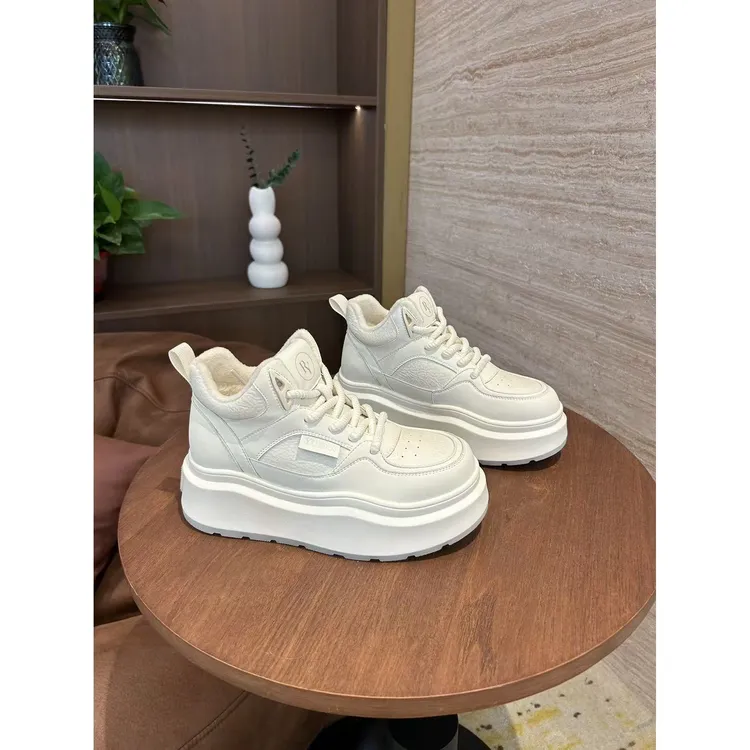 【与然良品】6588-1新款气质百搭潮流女士{大棉}白雪公主休闲鞋