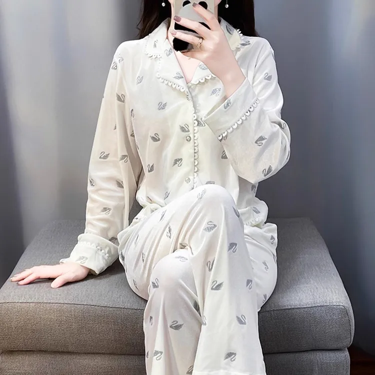 tpvl2025新款丝绒睡衣女春秋秋季长袖家居服套装高级感可外穿印花