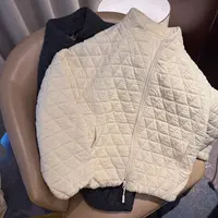 雪姐服饰「小泡芙厚外套」冬季菱格纹立领短款女宽松百搭保暖外套