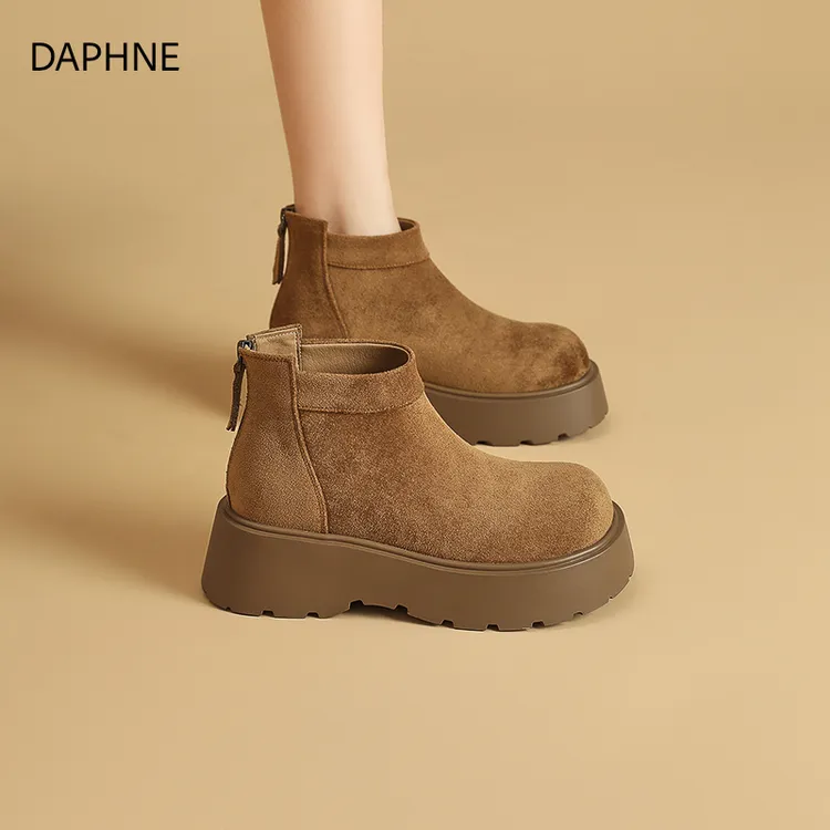 达芙妮复古靴子女2025秋季新款厚底百搭简约短靴套筒增高外穿女鞋