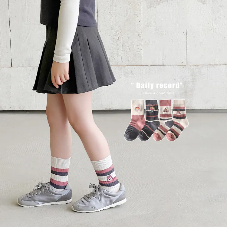 女童袜子春秋精梳棉儿童卡通刺绣条纹潮袜韩版女孩宝宝中筒袜秋天